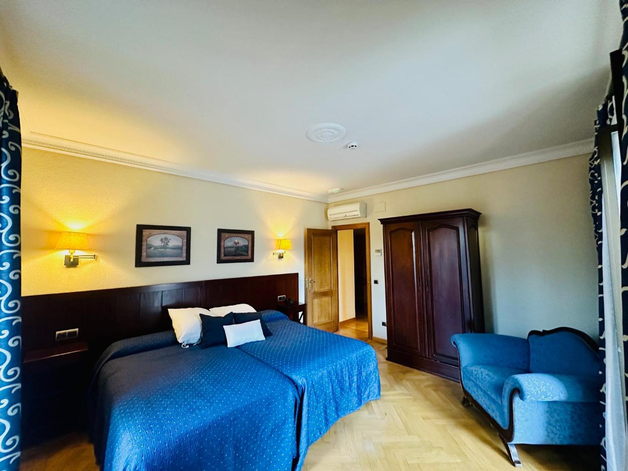 Hotel Boutique Rural Punta Me Torreblanca กัวดาร์รามา ภายนอก รูปภาพ