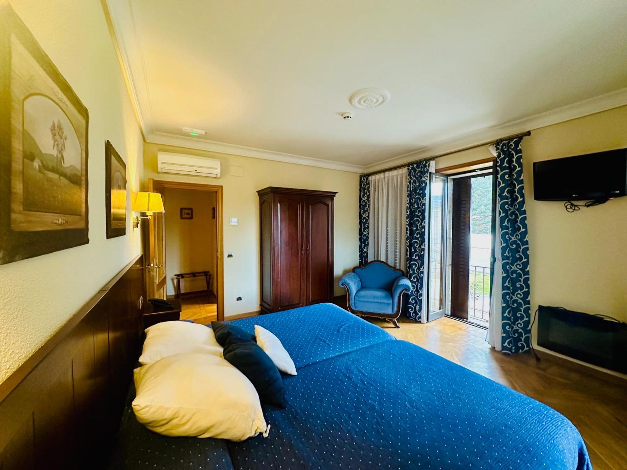 Hotel Boutique Rural Punta Me Torreblanca กัวดาร์รามา ภายนอก รูปภาพ