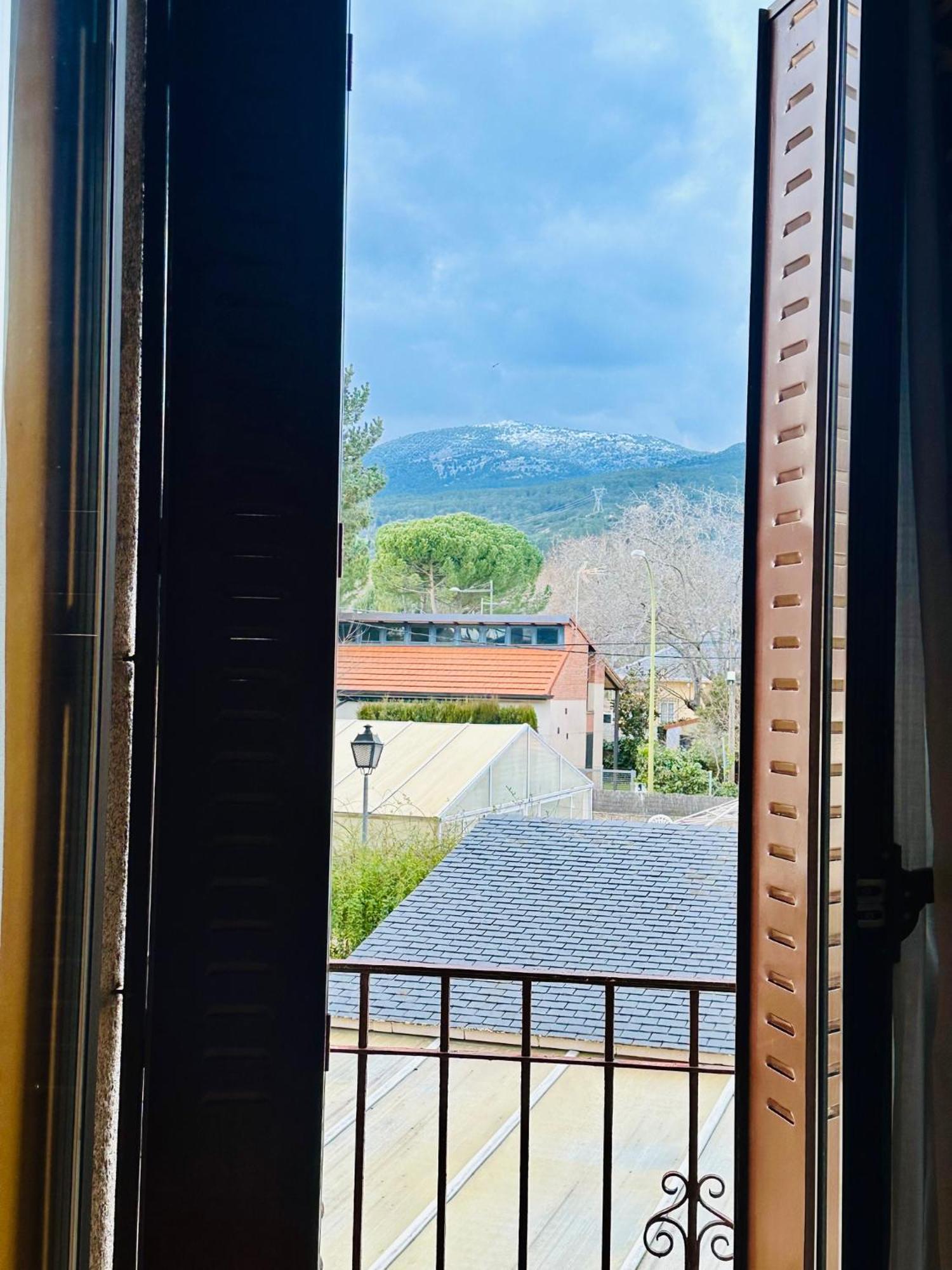 Hotel Boutique Rural Punta Me Torreblanca กัวดาร์รามา ภายนอก รูปภาพ